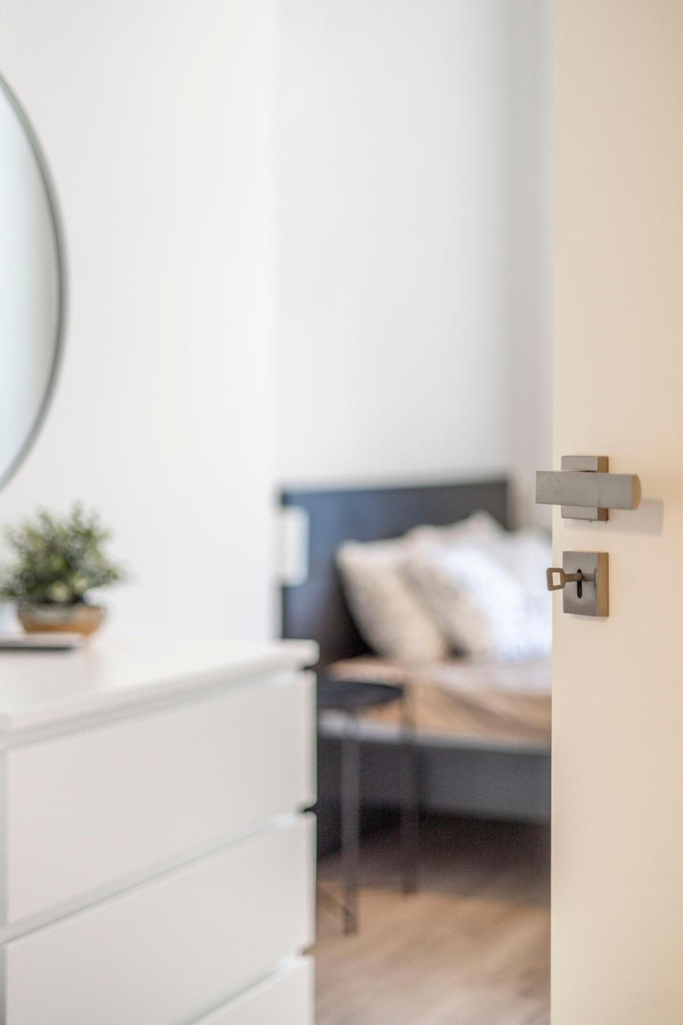 Spacious Cozy Home With 4Bedroom In The Heart Of Bp Budapest Kültér fotó